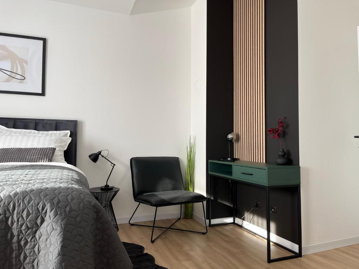 Studio Apartman Mia Zupanja Exteriör bild