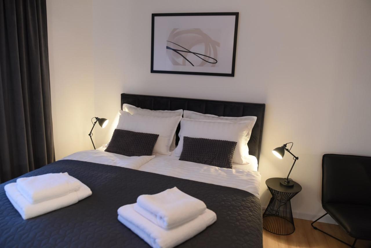 Studio Apartman Mia Zupanja Exteriör bild